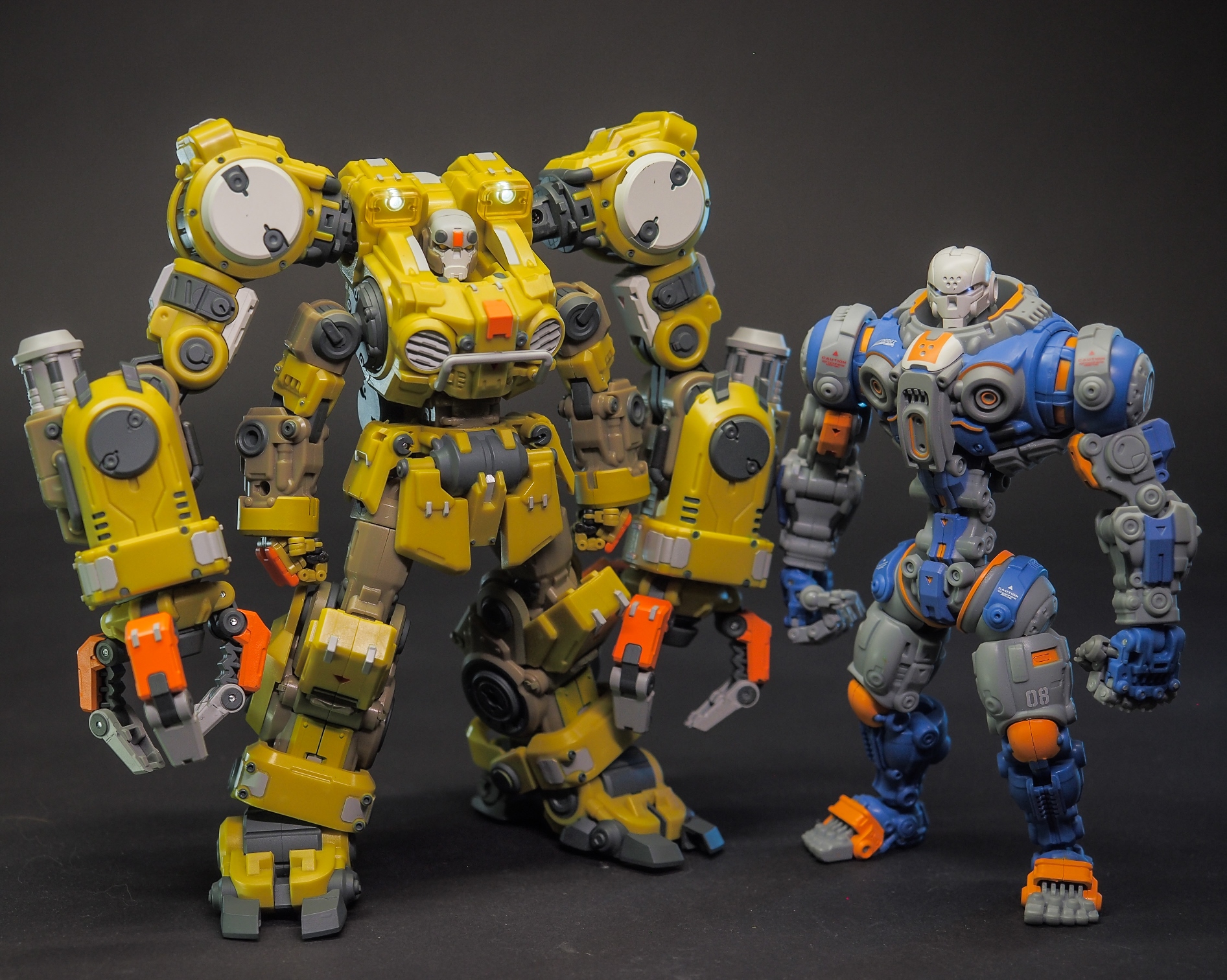 Astrobots A06 Vulkan 1/12 scale - Image 2