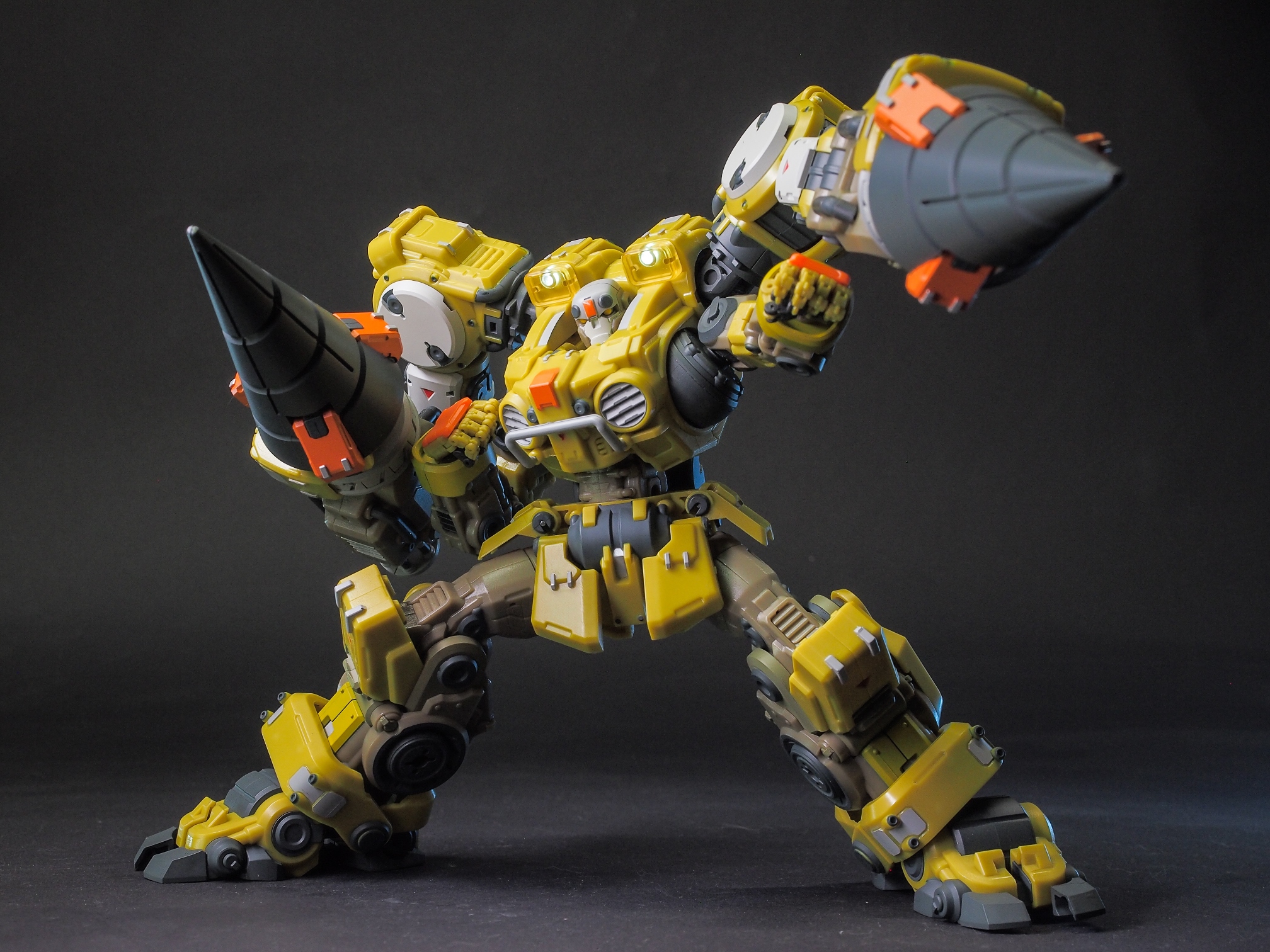 Astrobots A06 Vulkan 1/12 scale
