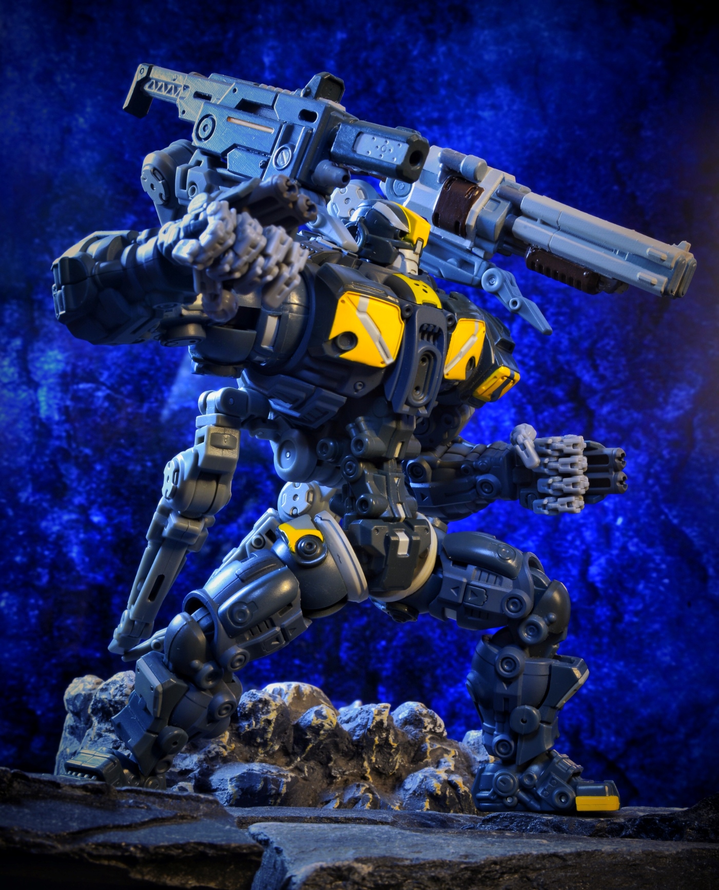 Astrobots A02T ARGUS Tactical Version 1/12 scale - Image 5
